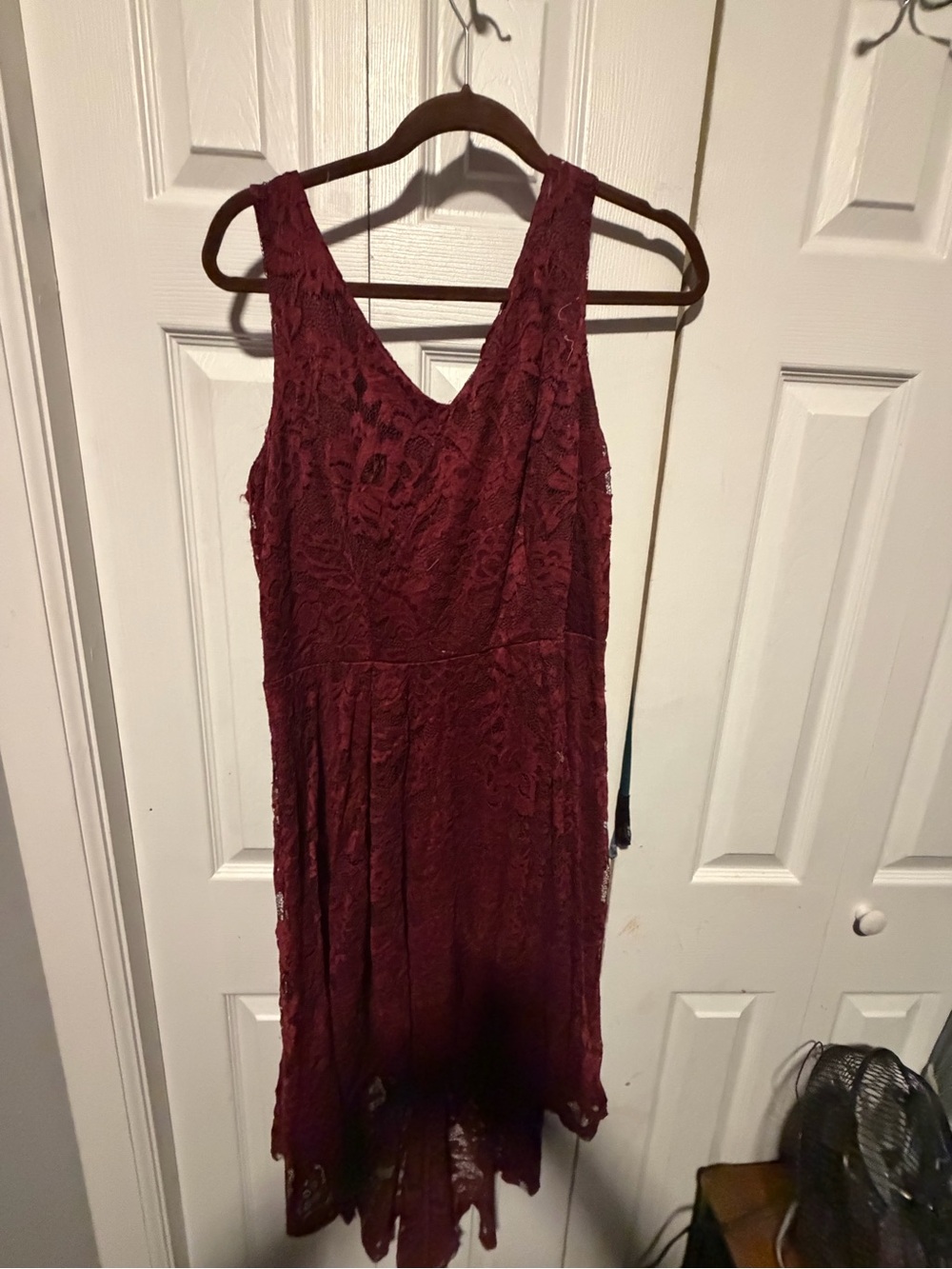 Sleeveless Burgundy Lace A-Line Dress